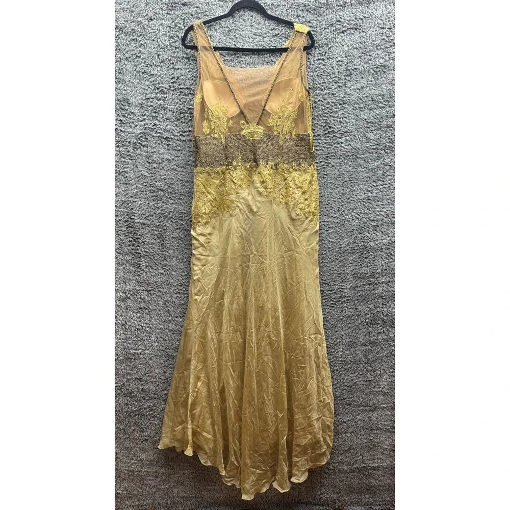 Alberto Makali Silk & Sequin Sleeveless Long Evening Gown Gold Womens Size 14